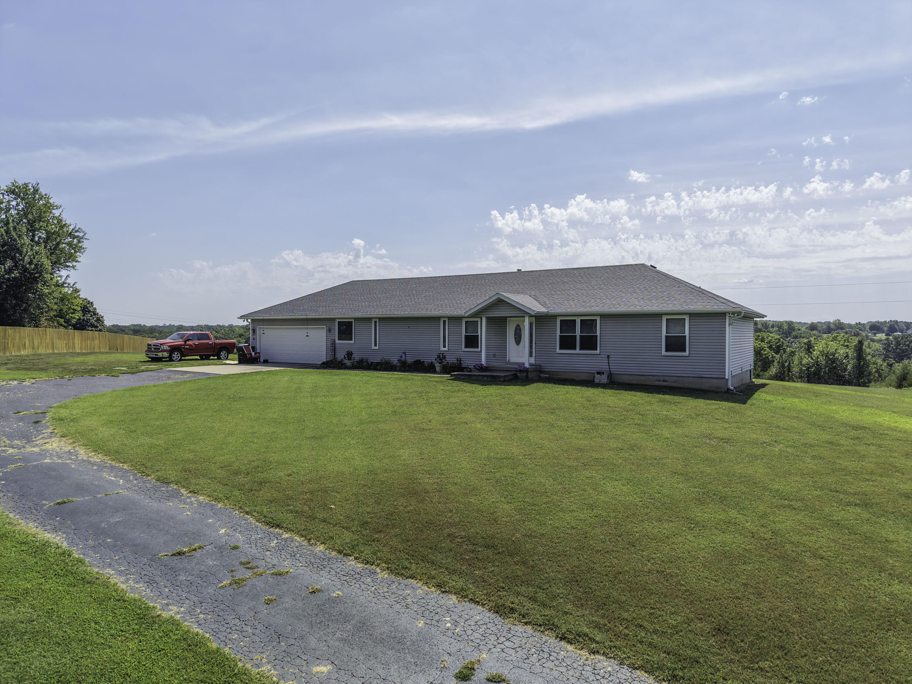 920 Meadow View Road