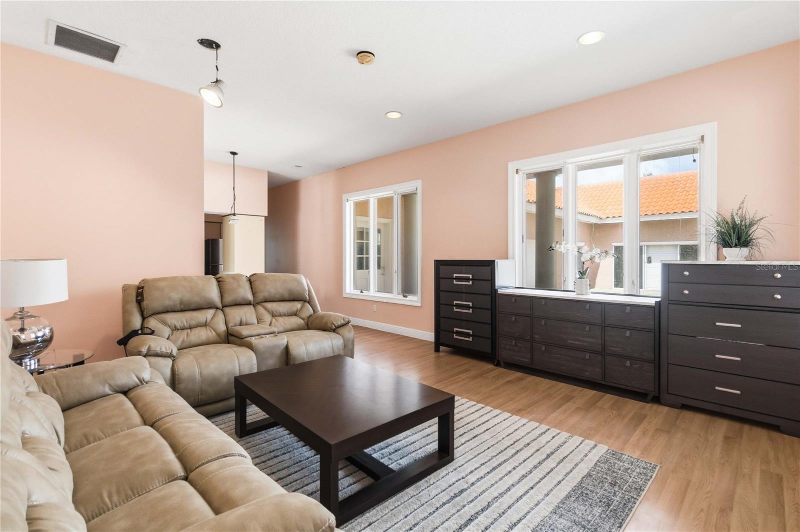 593 Dunmar Circle