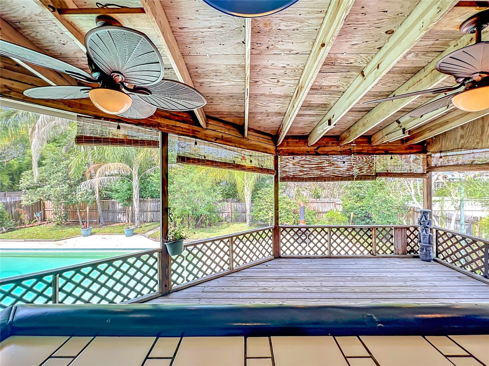1511 Glastonberry Road