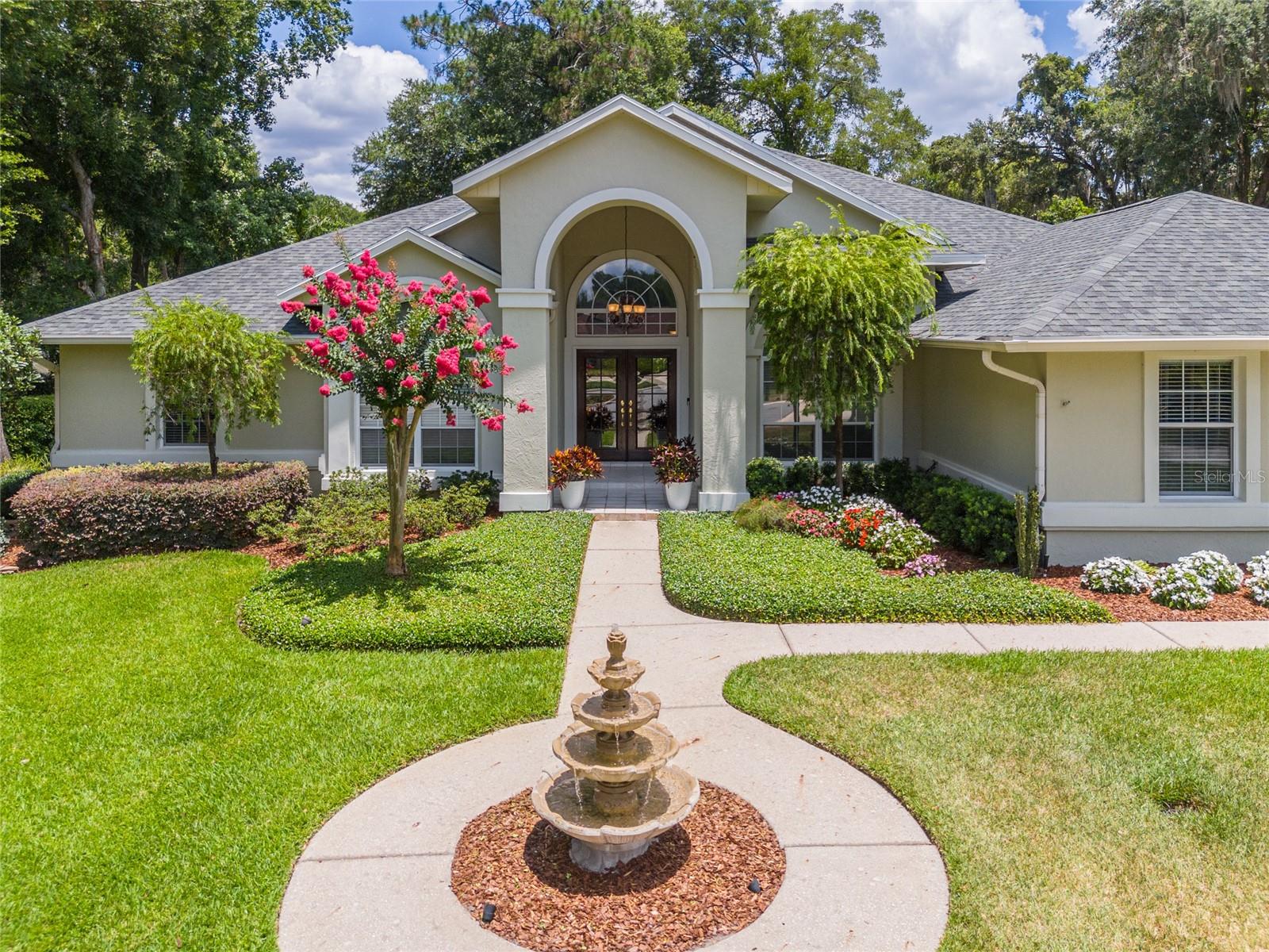 COME MAKE THIS WONDERFUL SPACE YOUR OWN!  Luxurious site plan in one of Ocala’s sought after communities.   The layout of this 
3,553+/- sf 3/2½ main residence is ideal.  Split bedroom plan.  High ceilings throughout.  Living area that is perfect for entertaining or enjoying with loved ones.  Huge Master Suite.  Perfectly planned out kitchen with concrete countertops.  Attached garage.  A Florida Room that was made for relaxing. The property also thoughtfully includes a second structure which includes a 314+/- sf office and a separate second garage(lots of possibility for this bonus space).  The parcel is .69 Acres.  Location is ideal for quick access to downtown Ocala, local parks, shopping, medical, and other amenities. The potential of this Laurel Run Gem is limitless.  Set up a showing today.