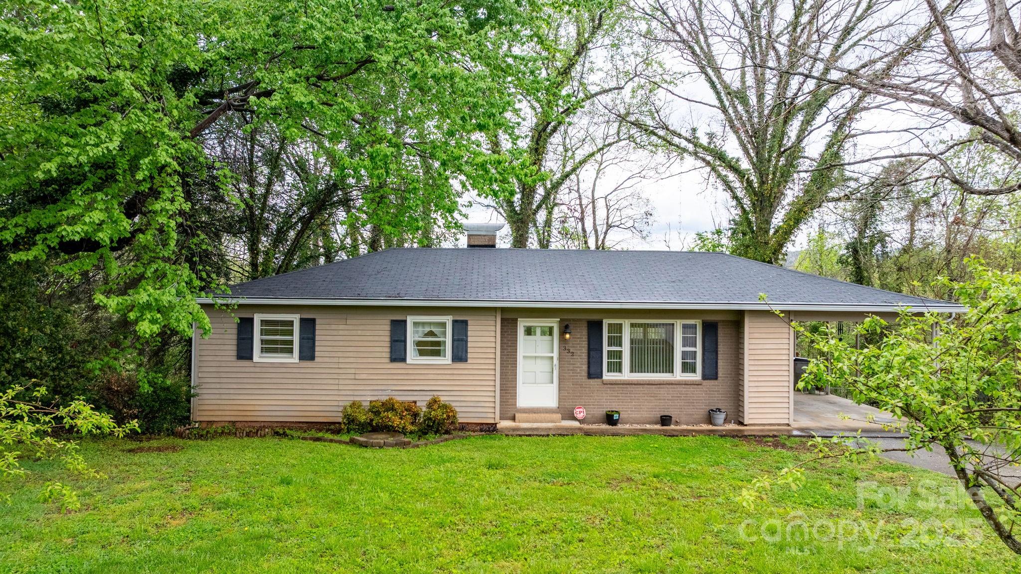 332 Swanson Drive SW