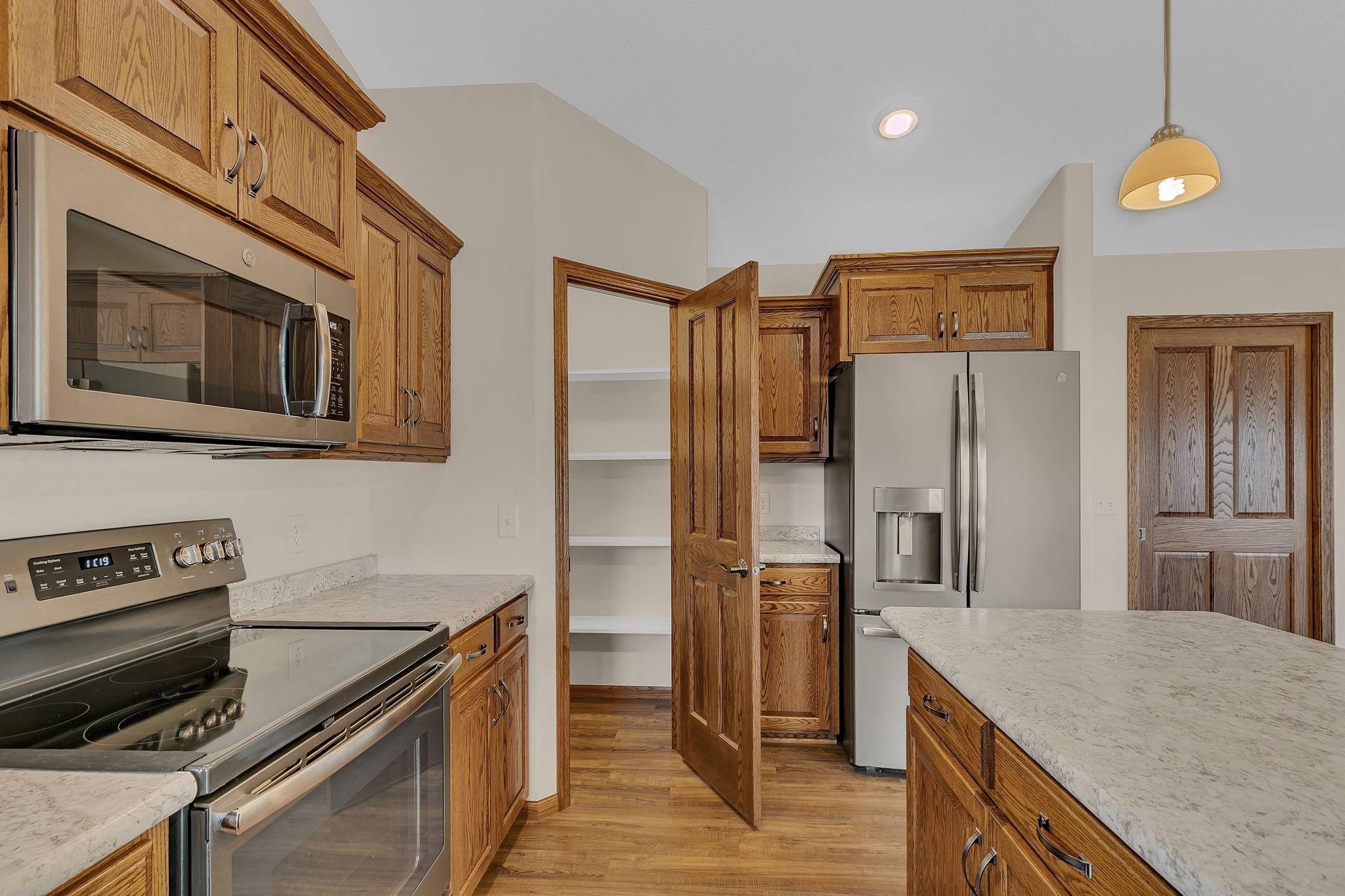 113 Glenview Loop