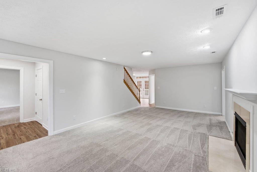 1704 Neptune Drive
