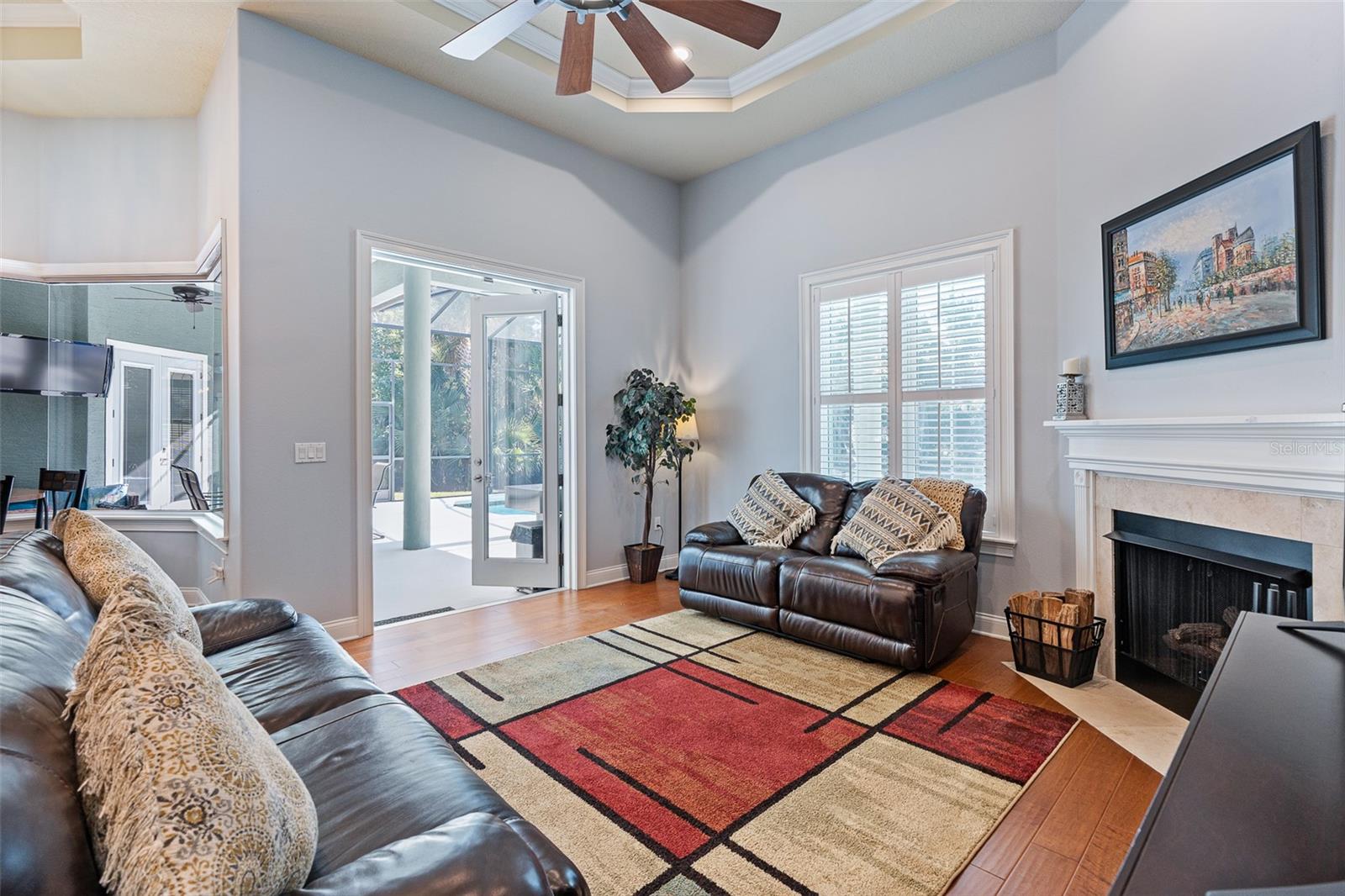 2 Humming Bird Circle