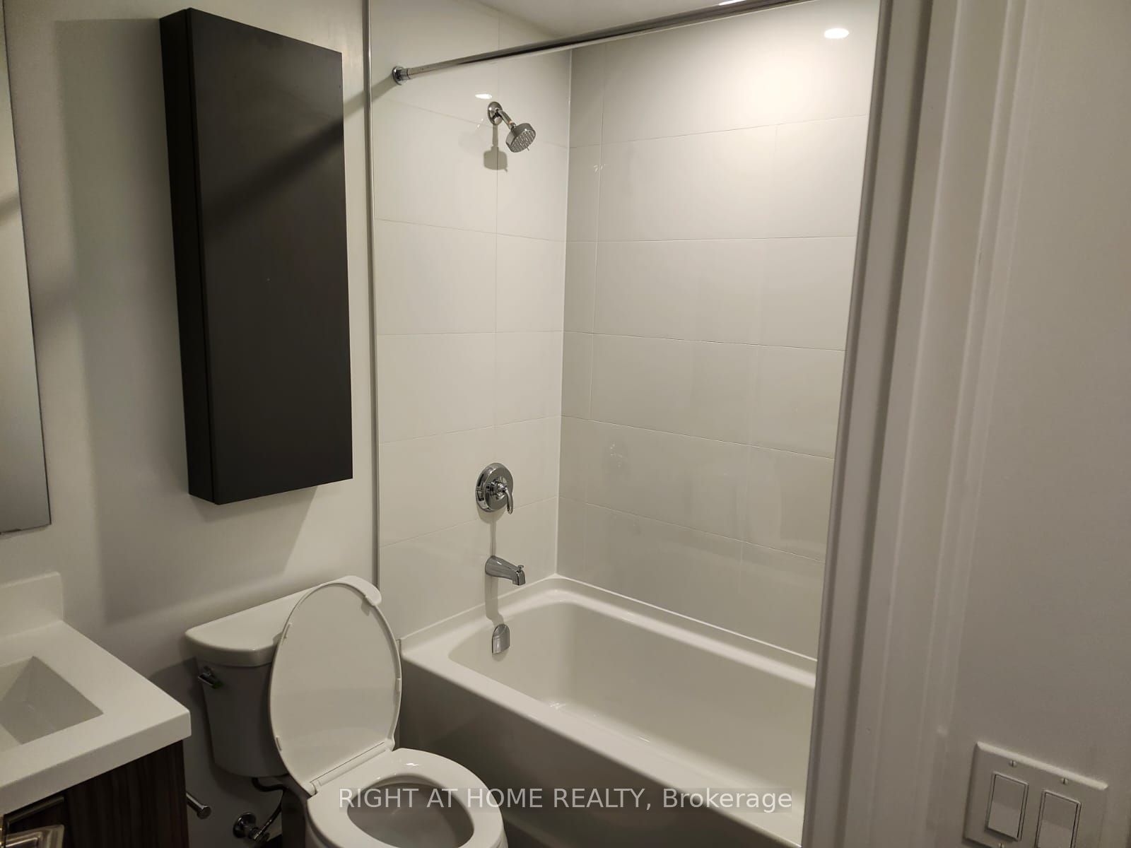 50 O'neill Rd 1805