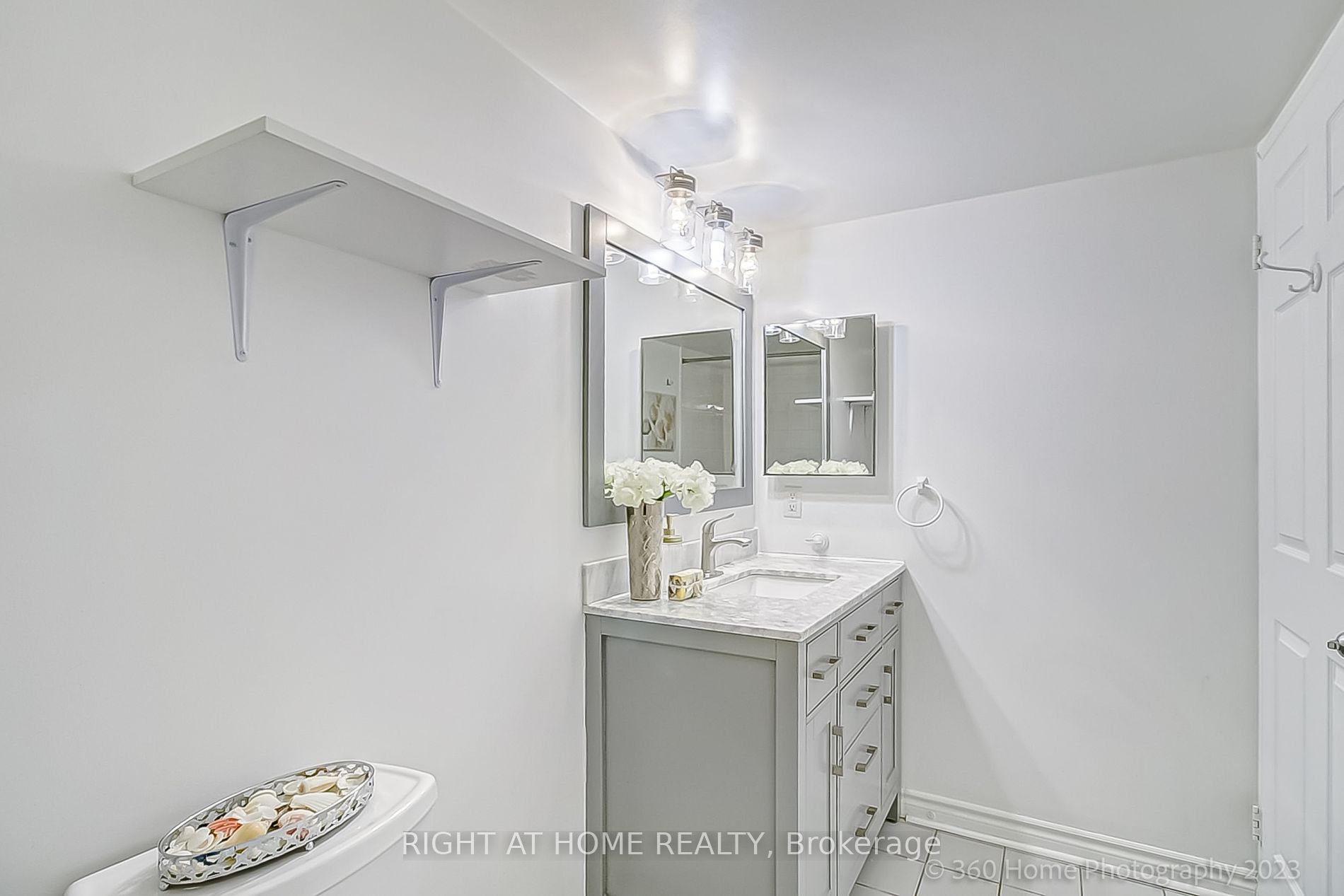 39 Parliament St 507