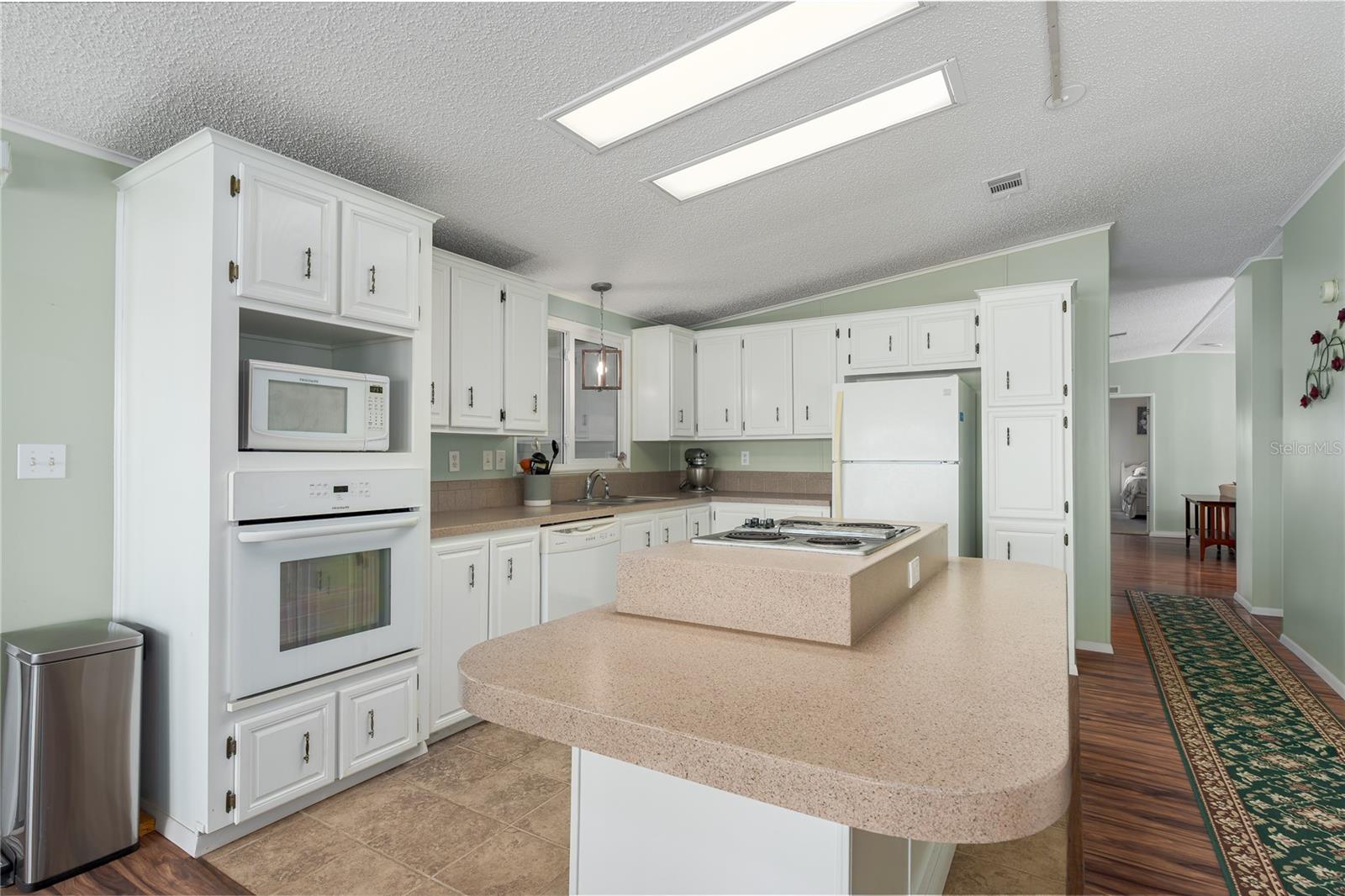 8409 Imperial Circle