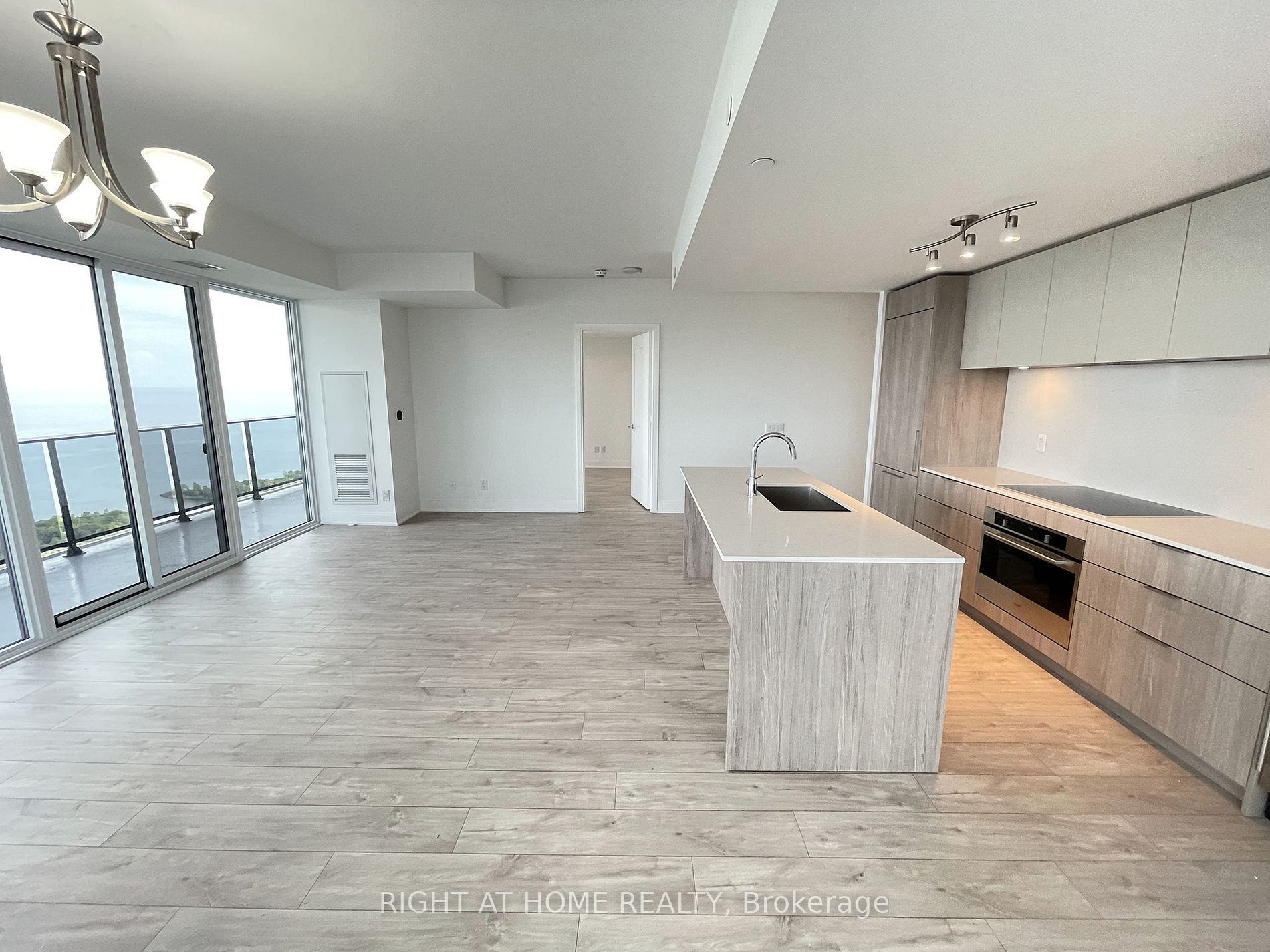 70 Annie Craig Dr 4304