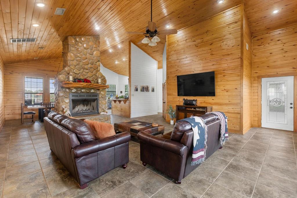 1671 Terry Lane