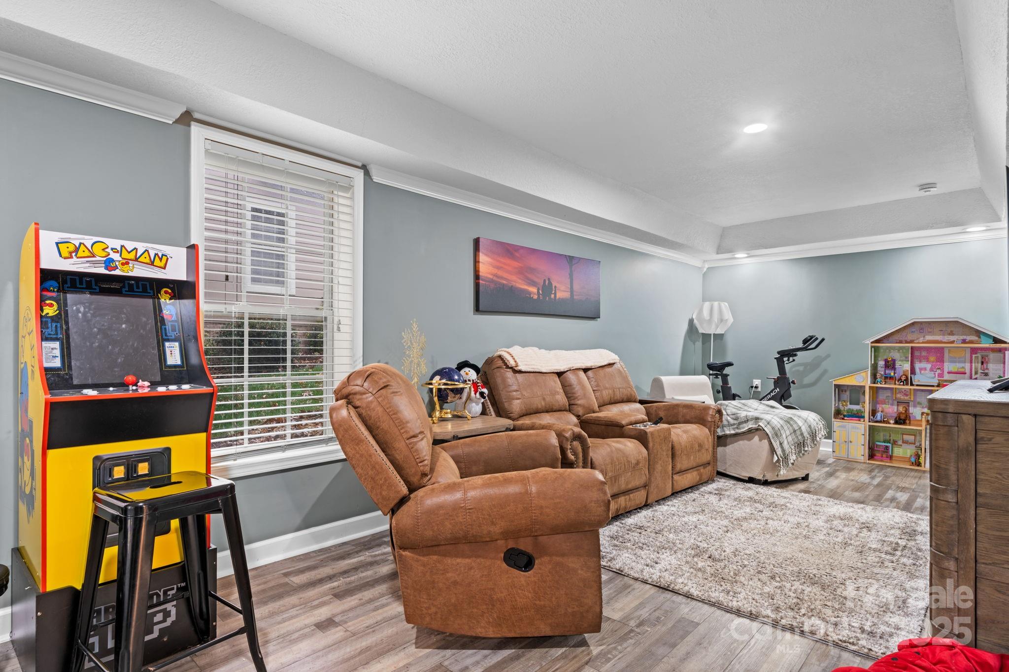 107 Maplewood Court