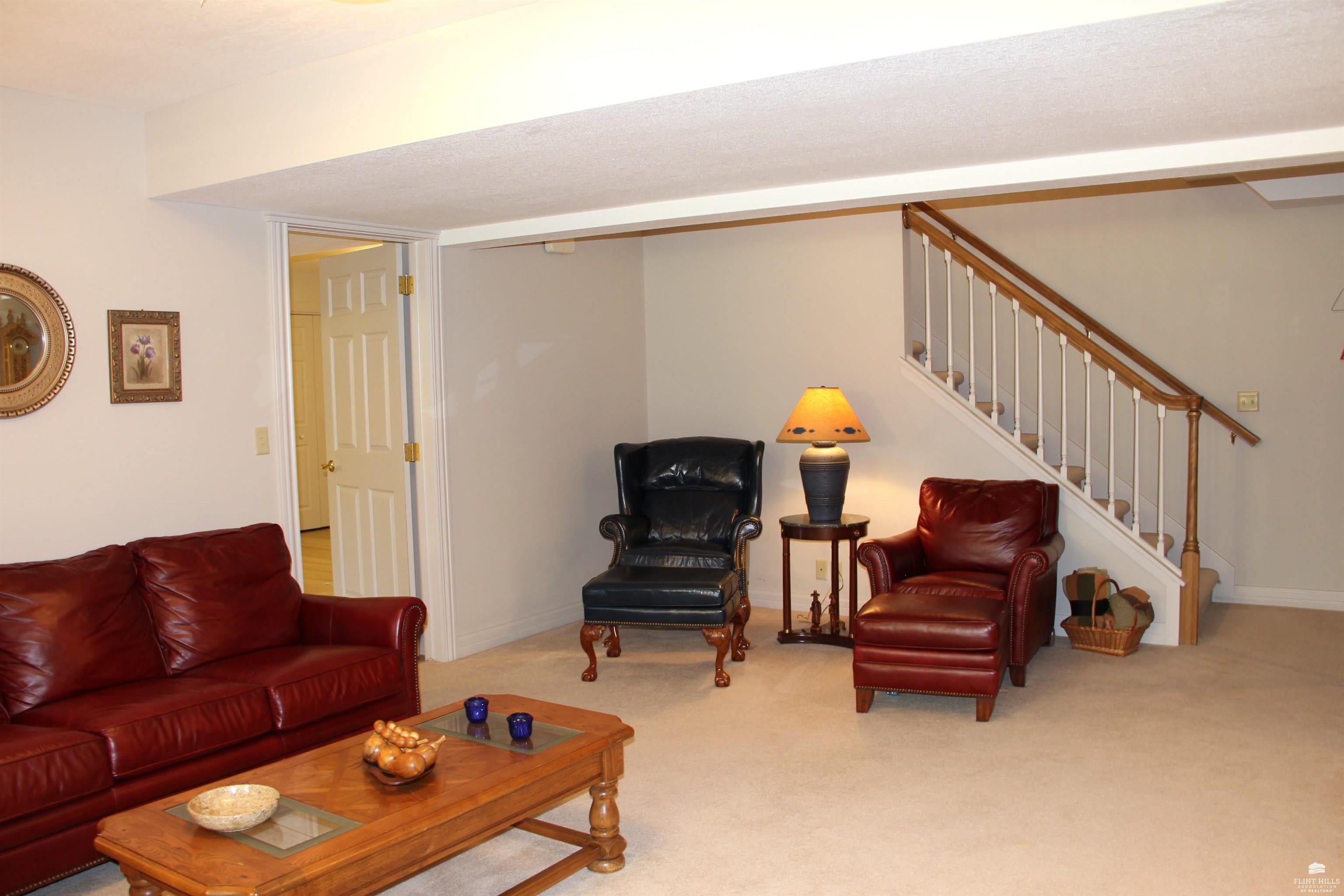 1509 Williamsburg Drive