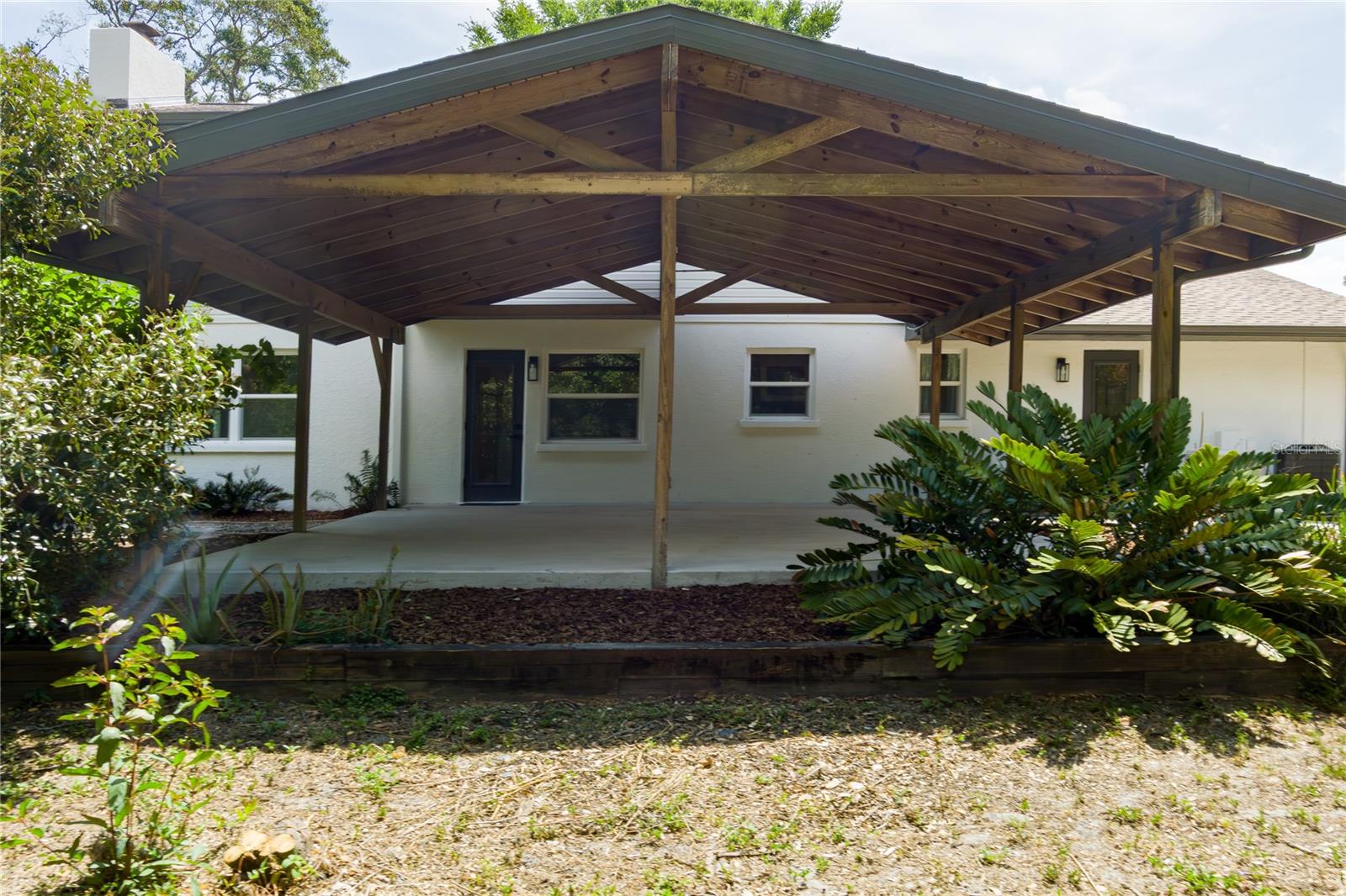 5403 Red Rooster Road