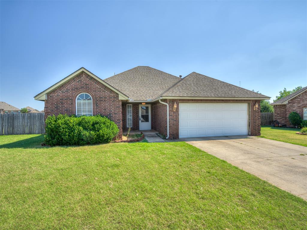 3 bed, 2 bath 2 car garage,    Above Ground pool is winterized. Fresh paint inside and out including the garage, blinds, window screens, seals on the door, replace some light fixtures. 9-2-25