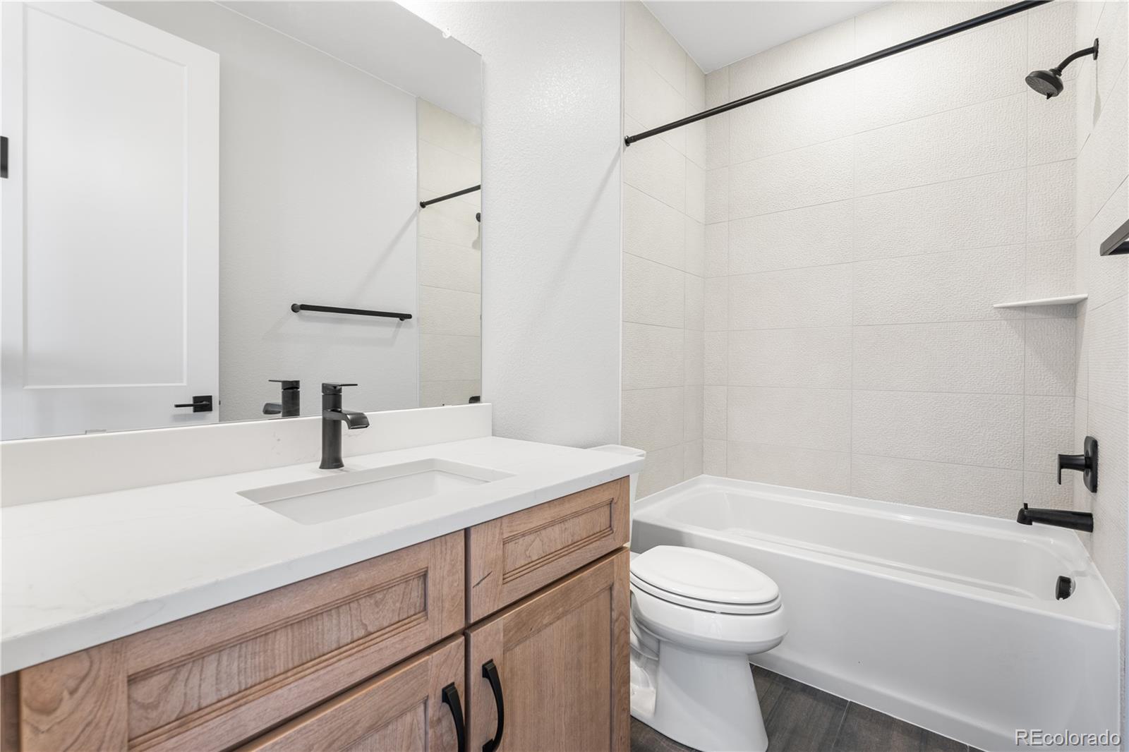 1250 Bridgefield Road