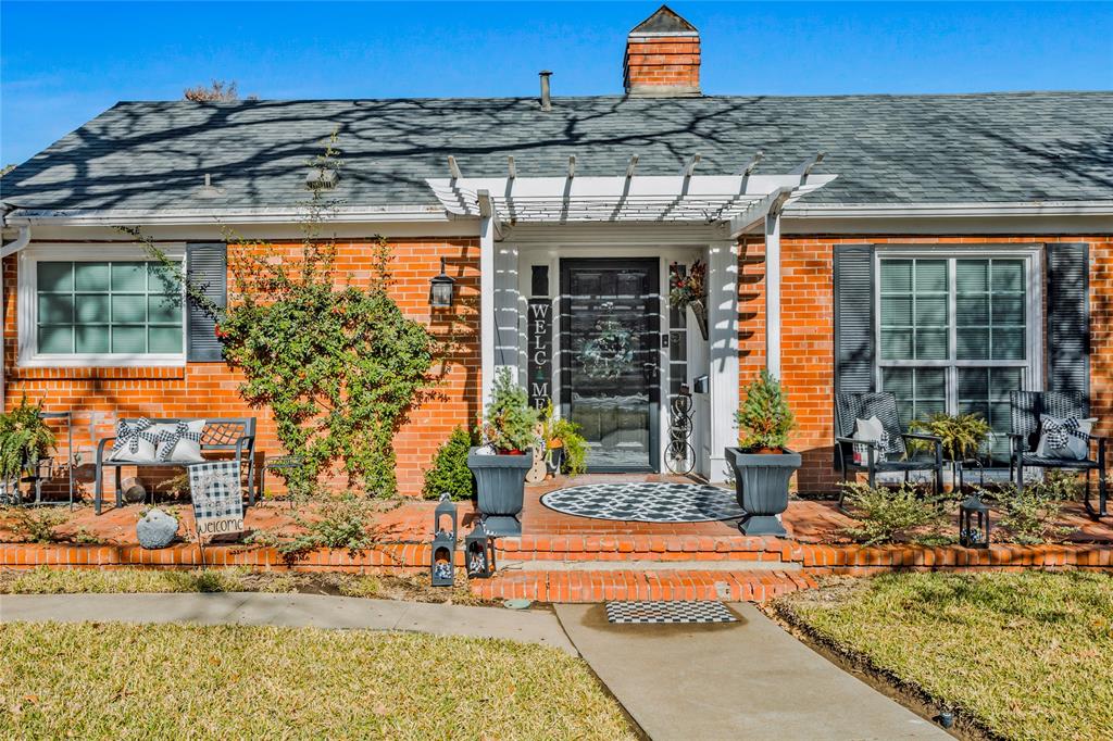 1415 Bluebonnet Drive