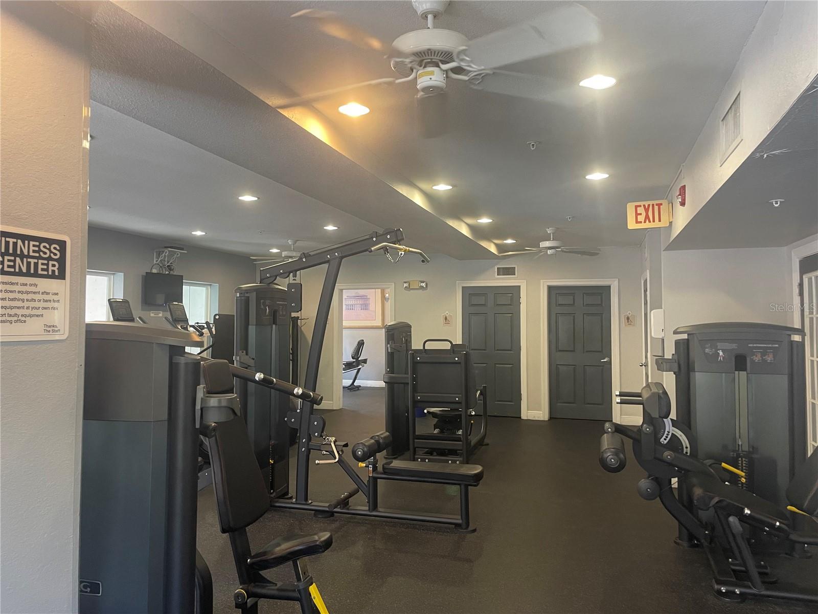 300 E South Street 6004