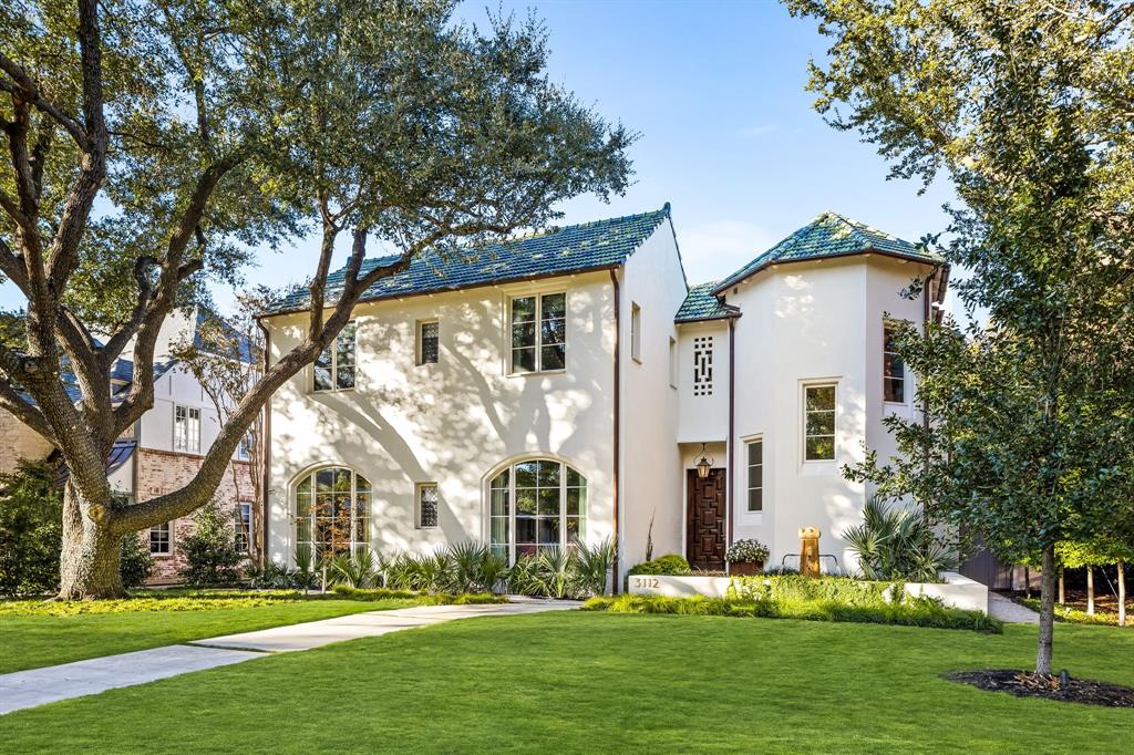 3112 Greenbrier Drive