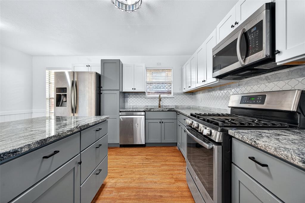 143 N Imperial Drive