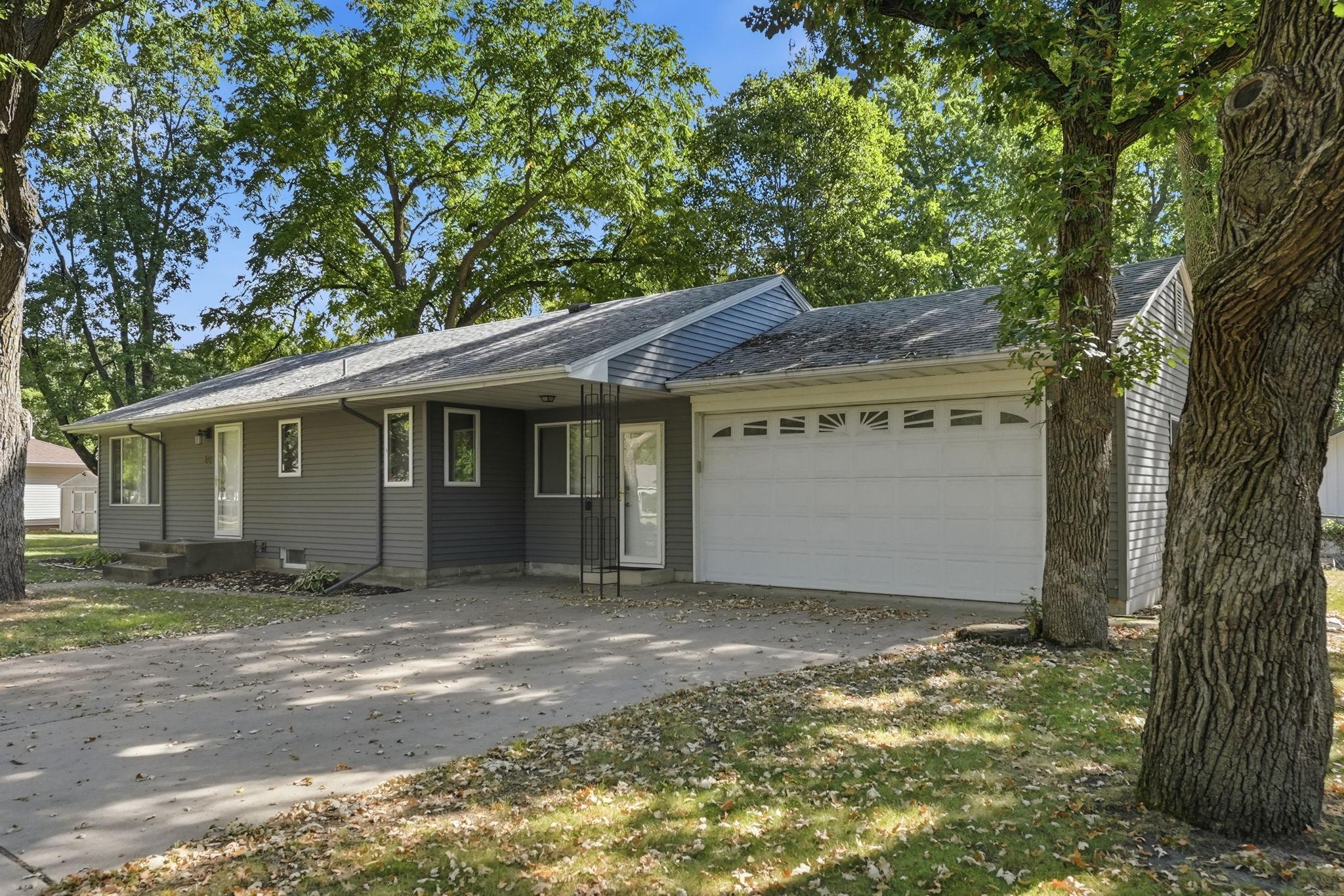 80 Woodhill Road