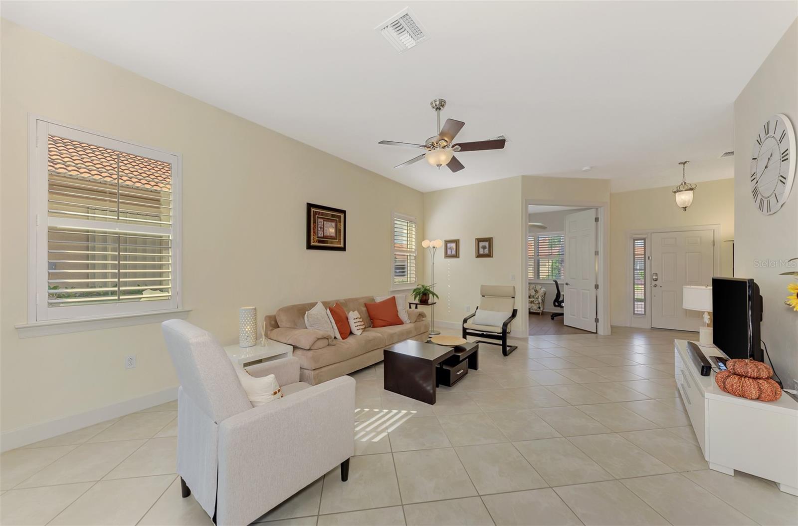 13064 Creekside Lane