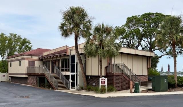 2700 Bayshore Boulevard 2108