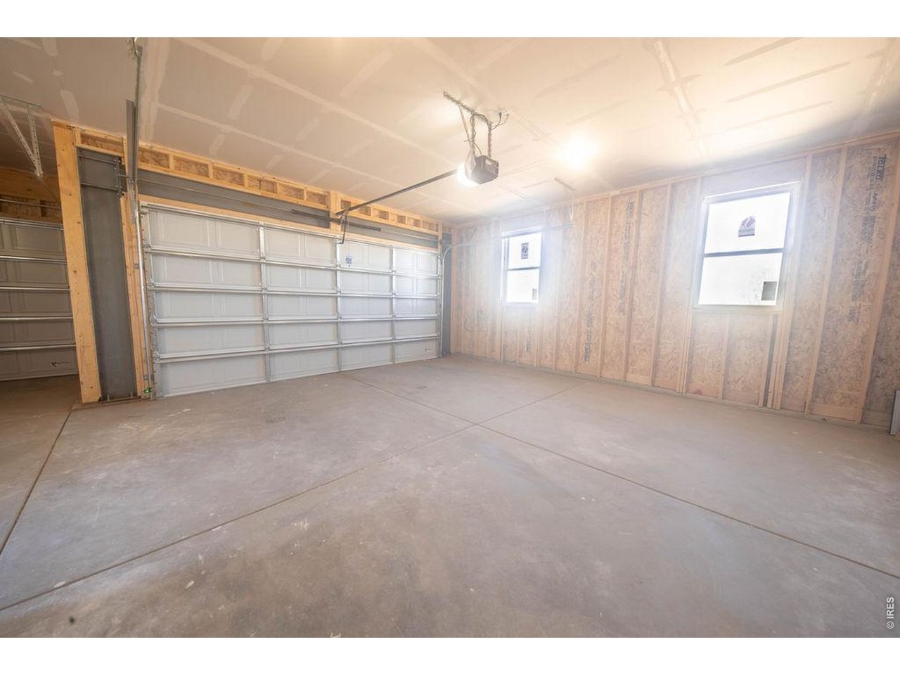 16505 Fairbanks Ct N