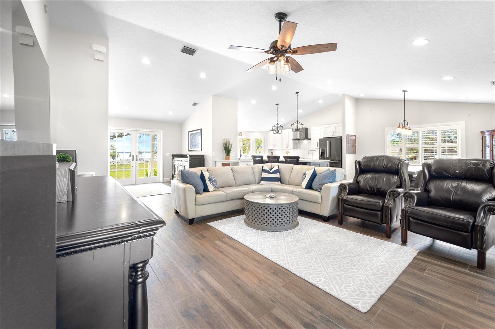 724 Bayshore Drive