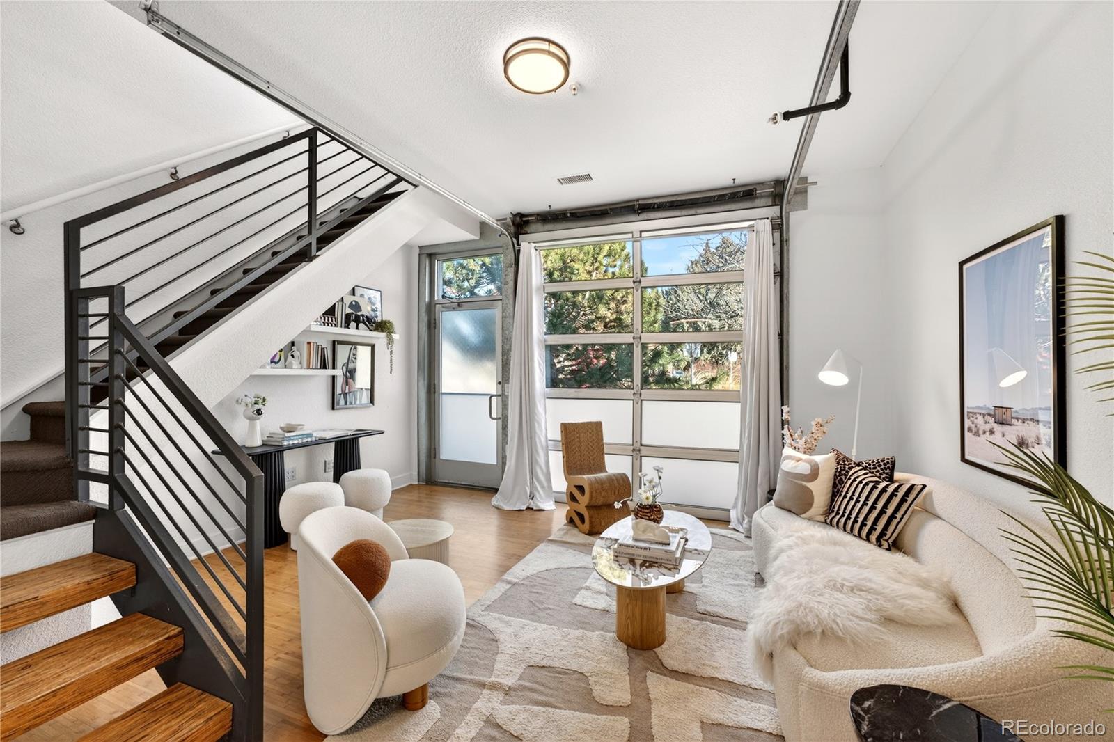 1421 Oneida Street 7