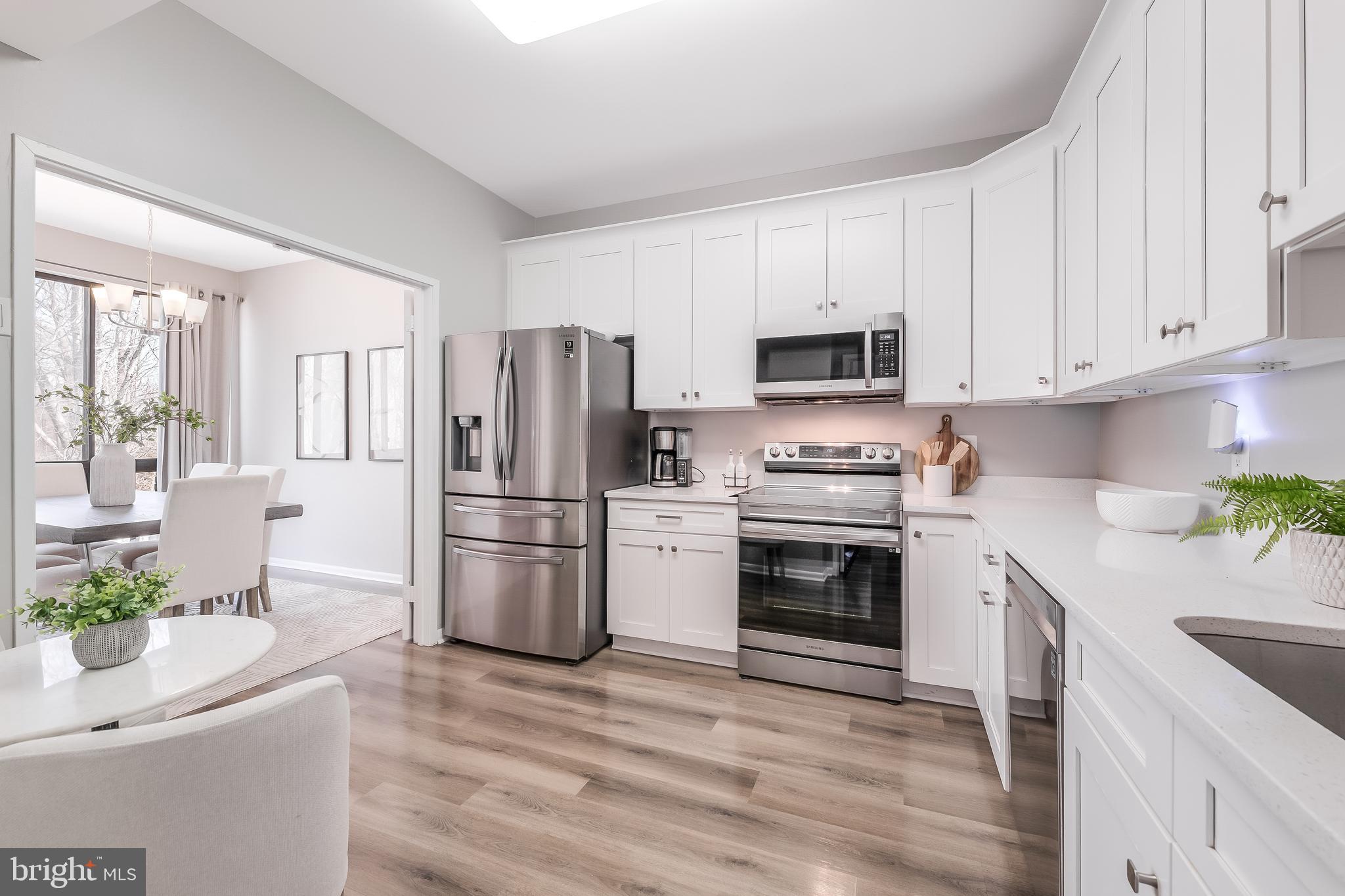 11564 Rolling Green Court 12/301B