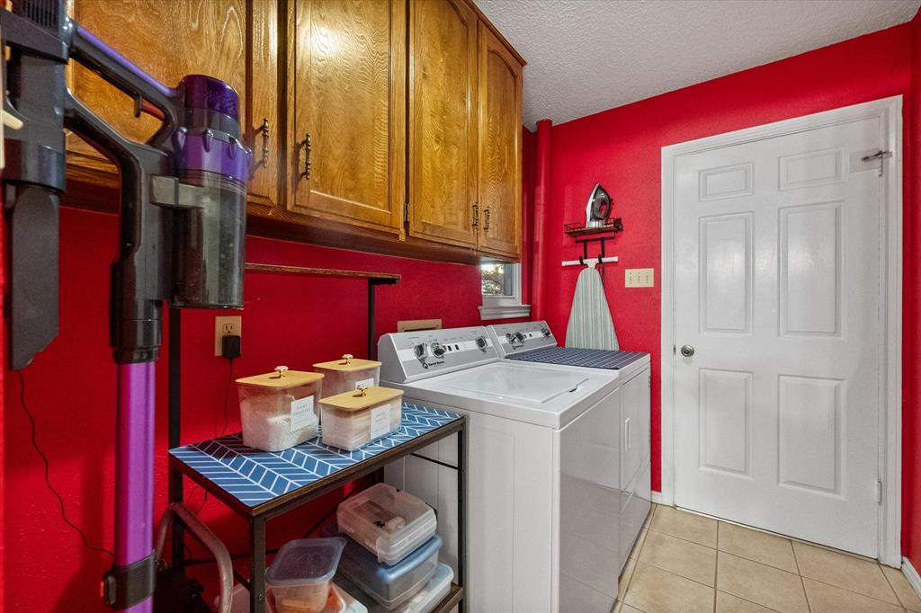 1504 Arrowhead Drive