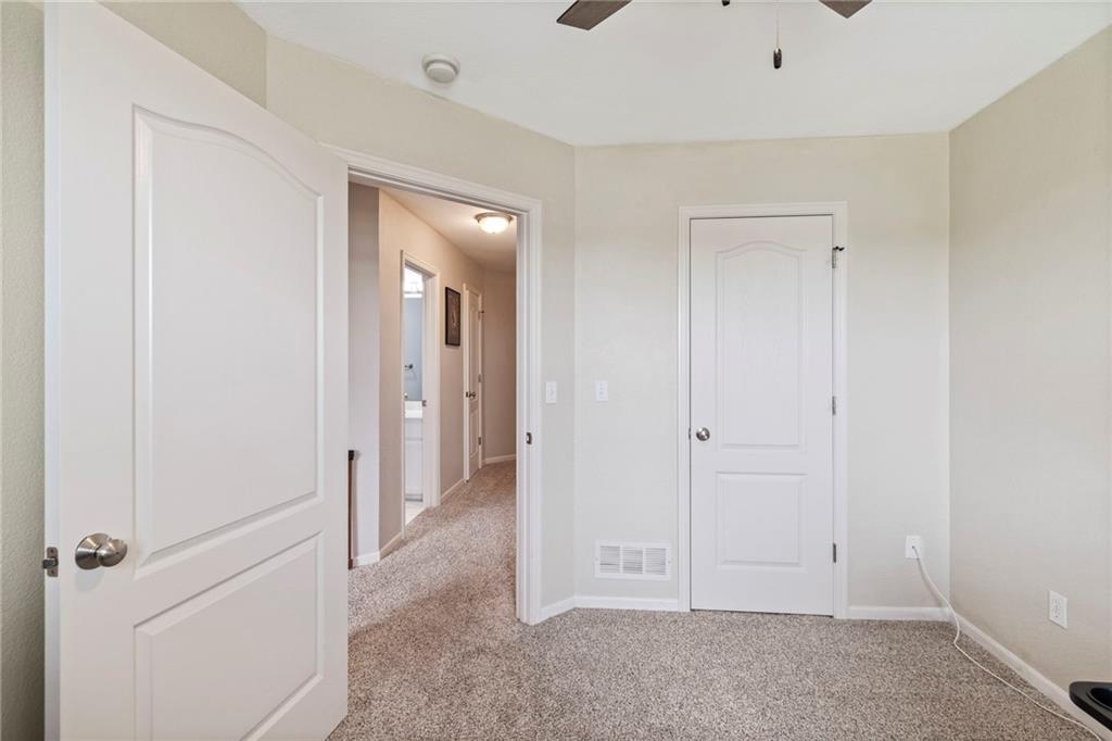 4004 NW 94th Terrace