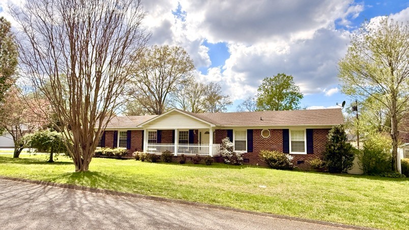110 Lannom Cir — sold June 1, 2026