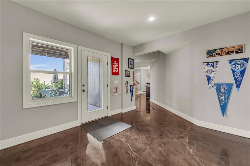 2301 NE 110th Street