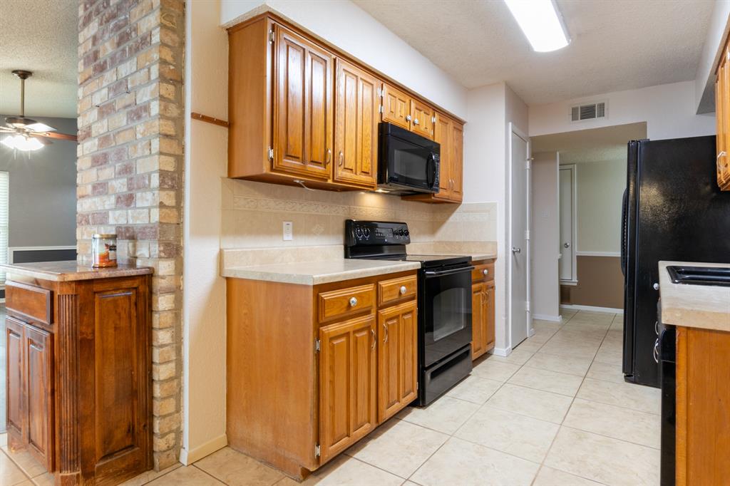 3502 Willow Ridge Drive