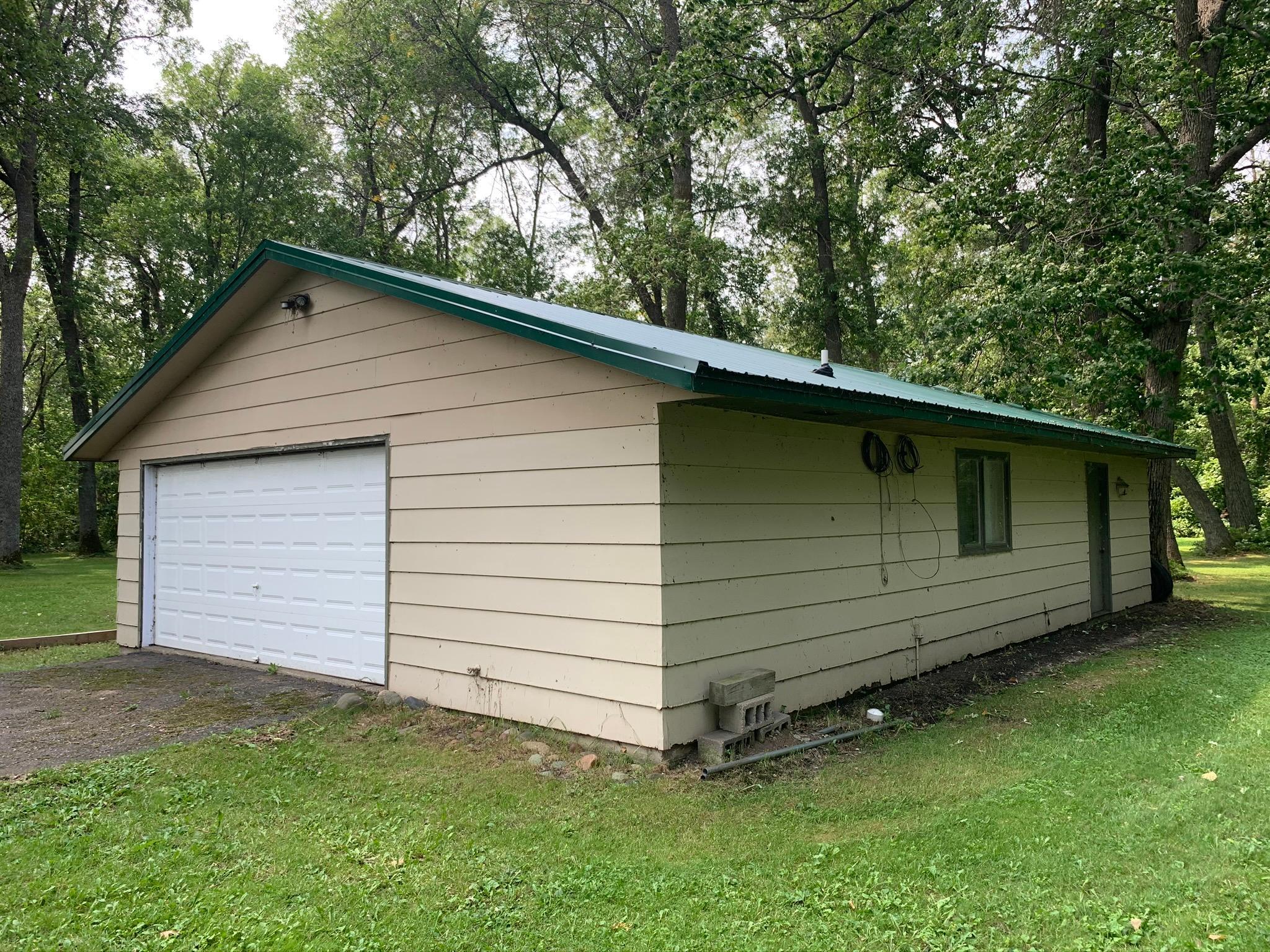 7331 US Highway 169