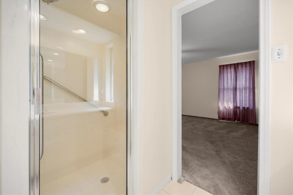 4024 Lynbrook Lane