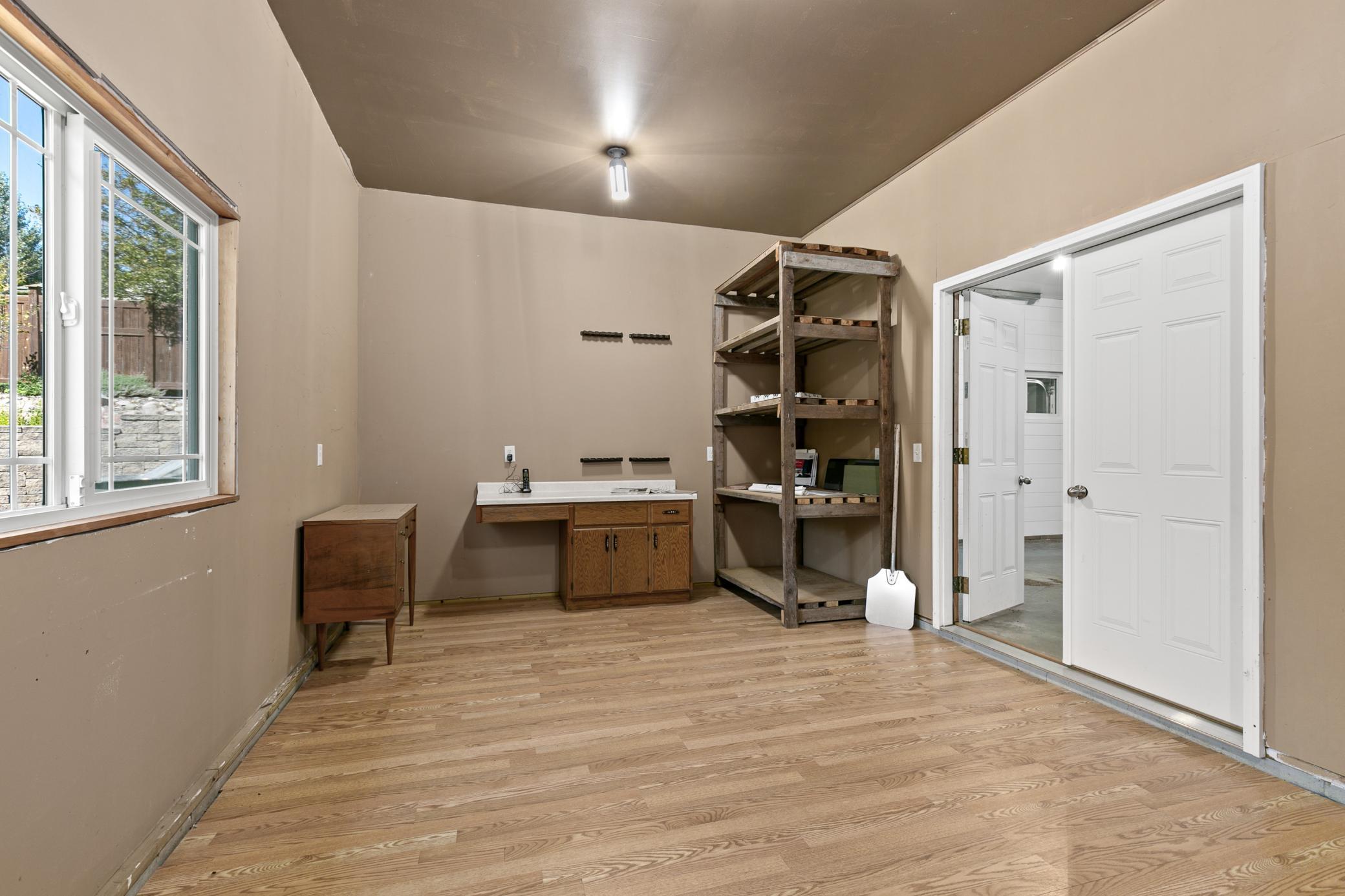 20942 Marshfield Circle