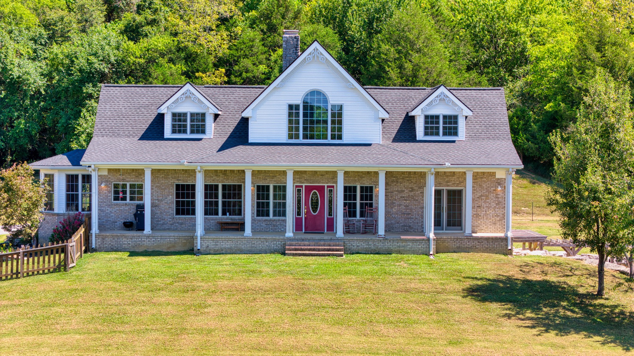 216 Old Wolf Hill Rd