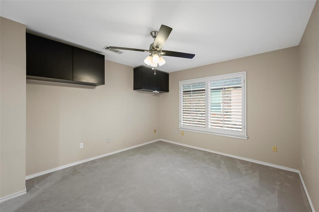 1819 Sandalwood Lane