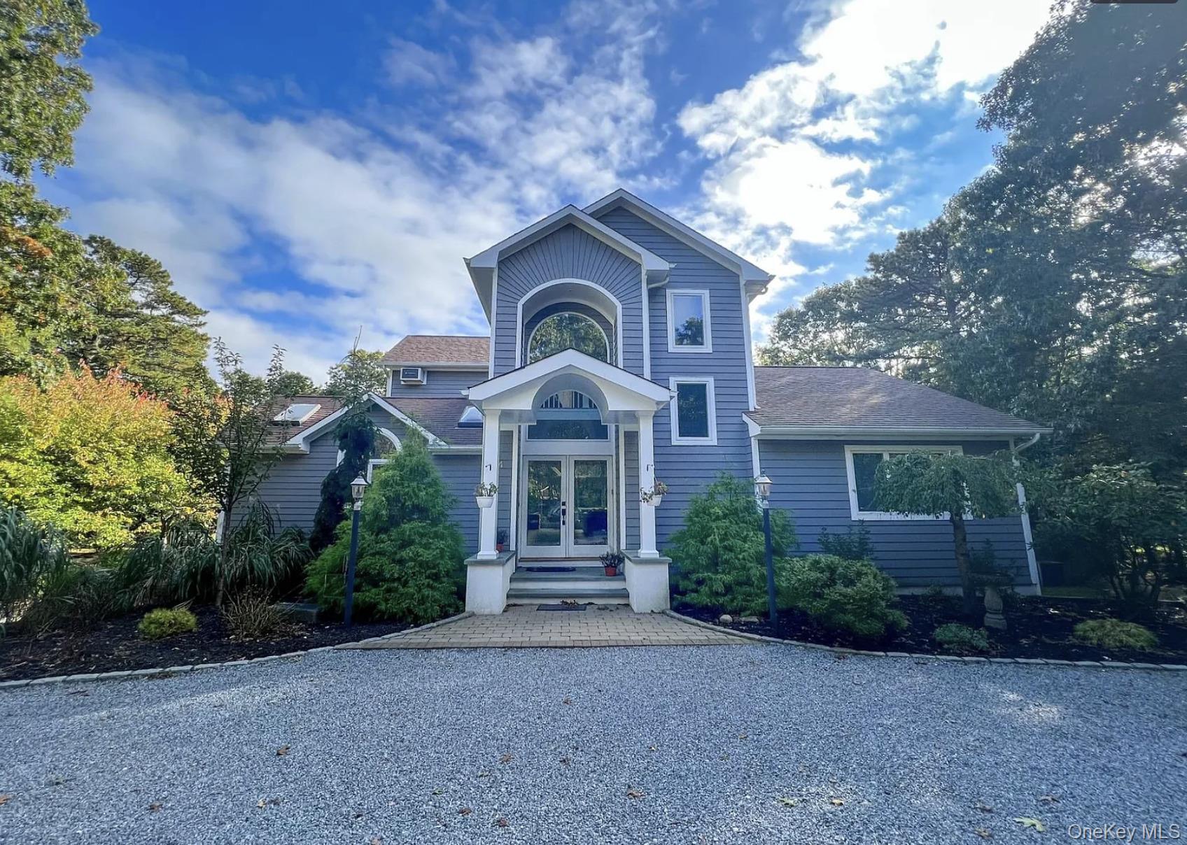 4 Douglas Court