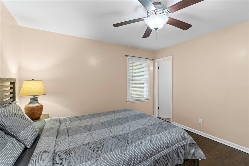 4944 NE Gladstone Avenue