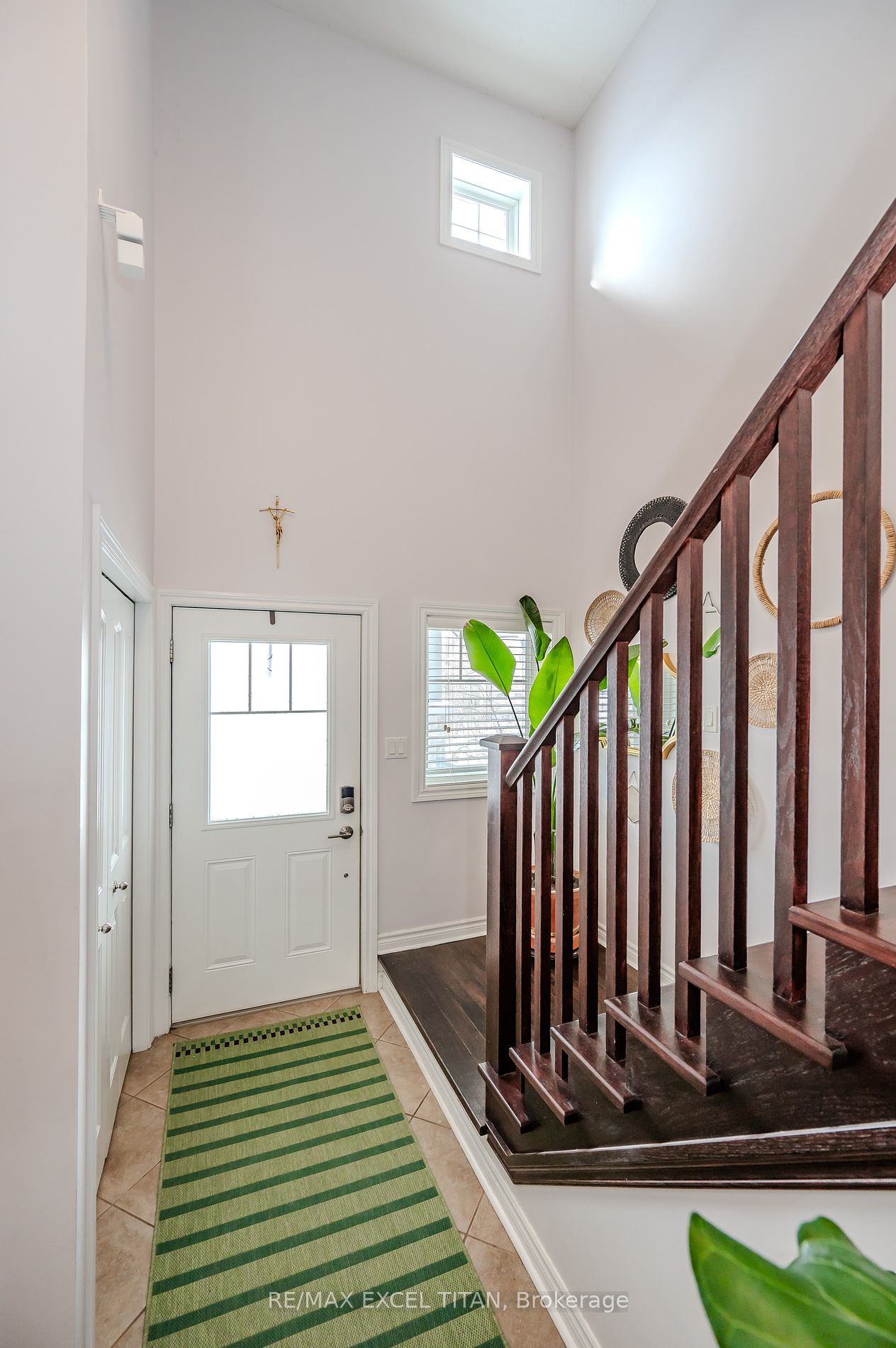 561 Isaiah Cres