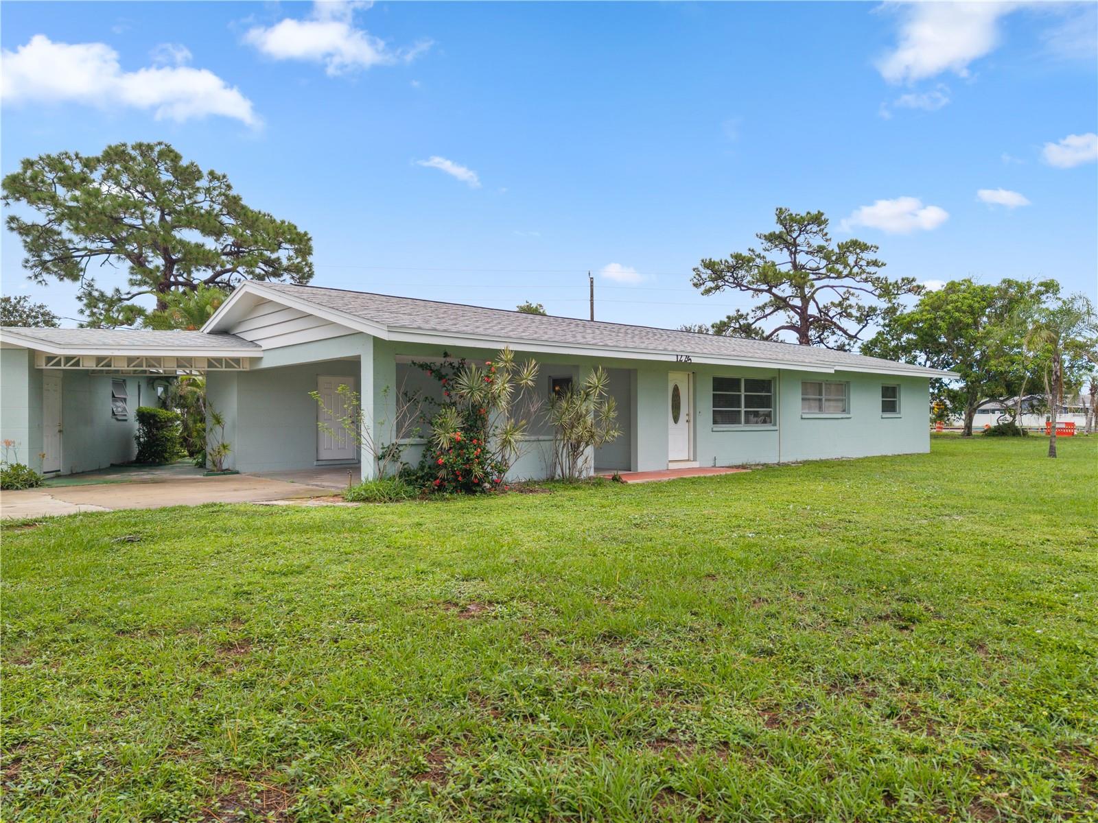 1225 Casabella Drive