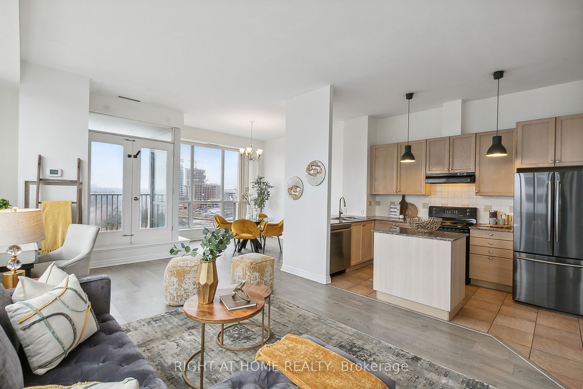 797 Don Mills Rd 802