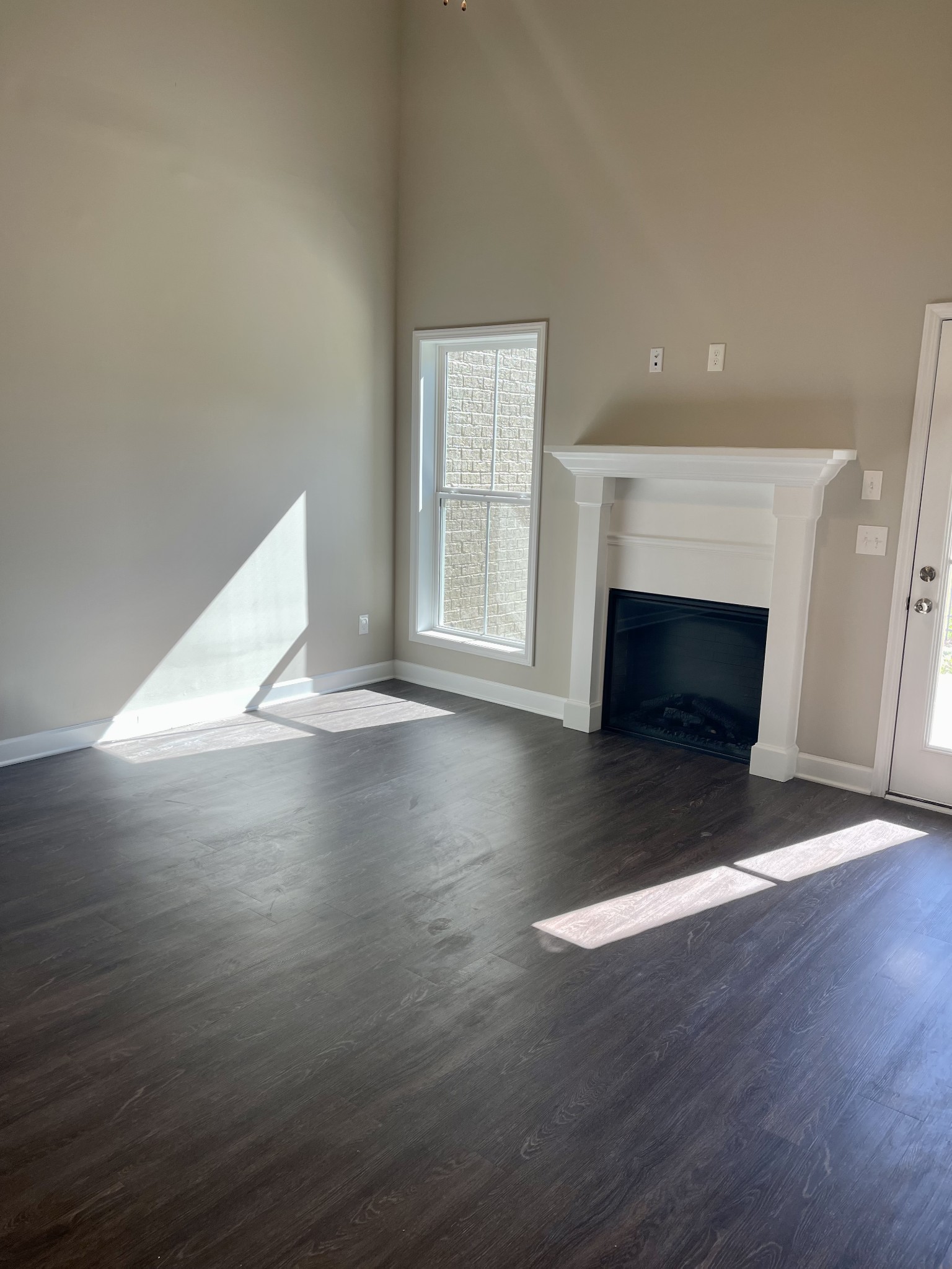 967 Horse Mountain Rd 11H