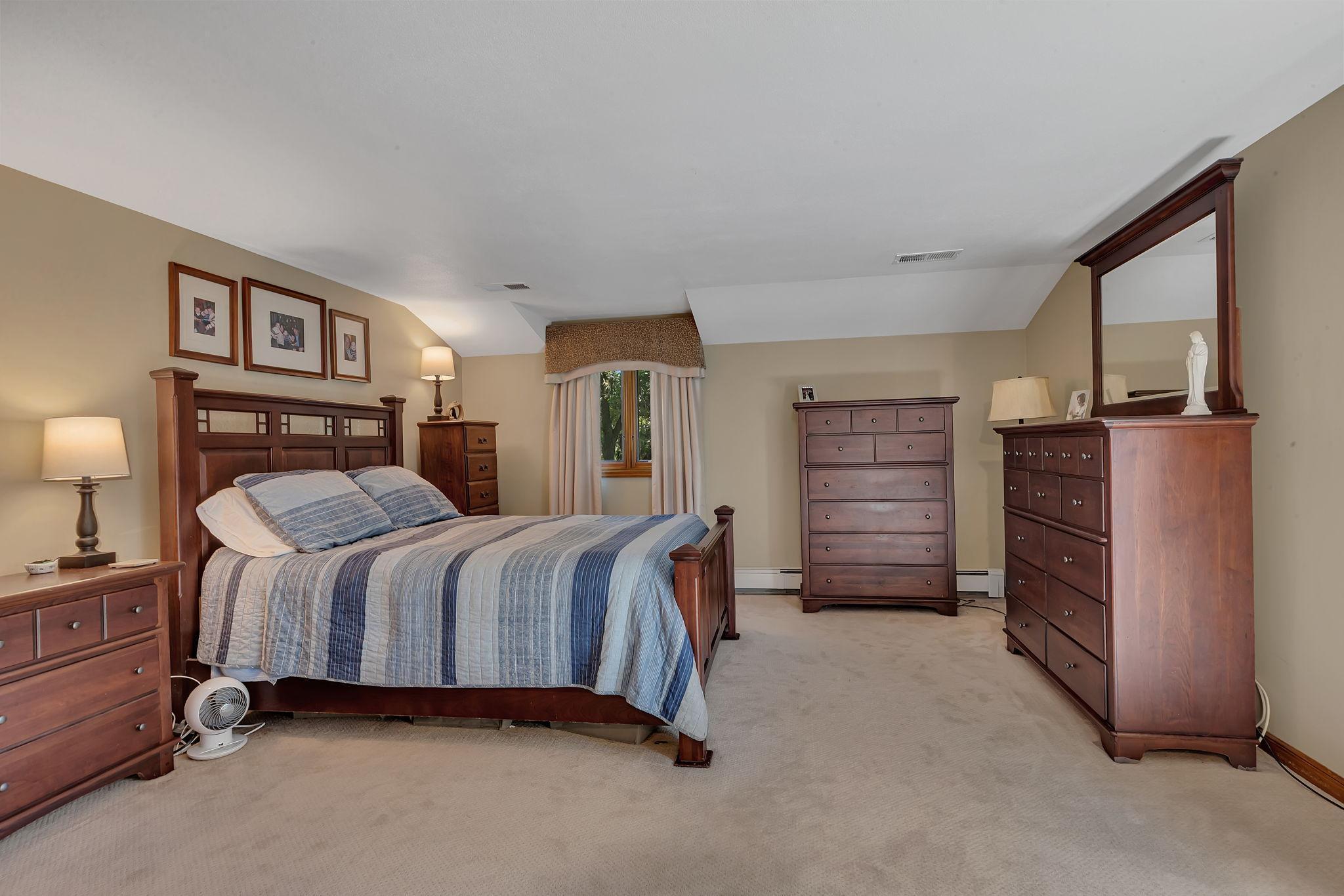 2021 Hillcrest Drive