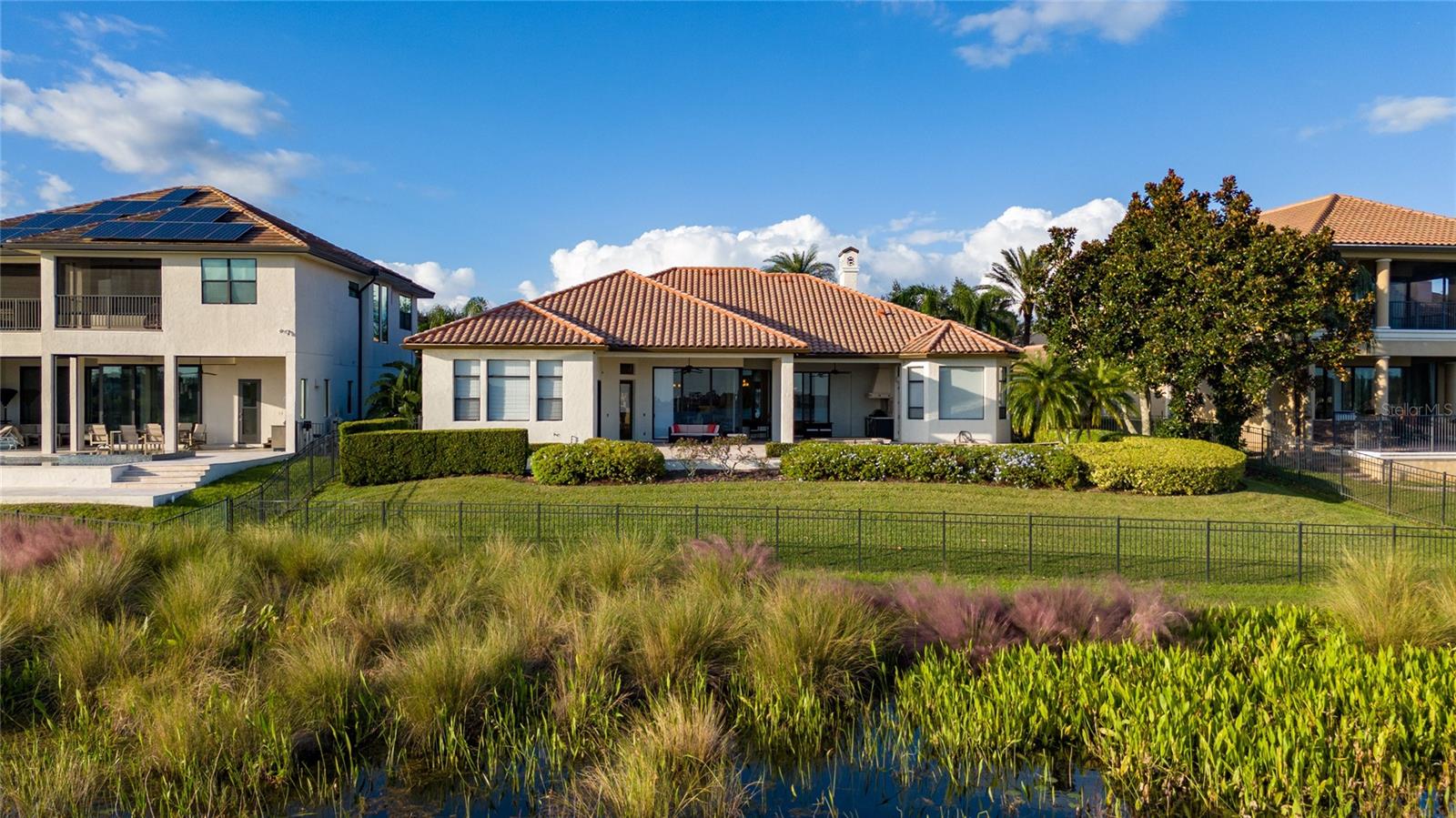 14616 Avenue Of The Rushes