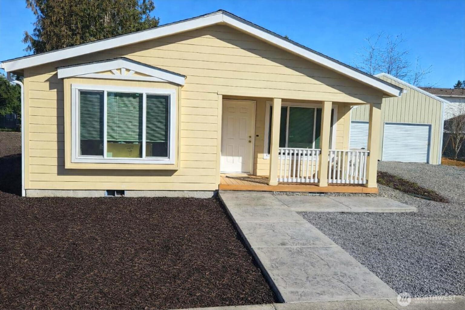 This is a Brand New 2026 with a 24x24 Shop! Spacious 3 Bedroom, 2 Bath. In Town and only minutes to the I5 Freeway.  Room for your pet to play outside with a large yard and is a Quiet Neighborhood!!! A Must SEE ! This home can finance as a stick built with all the best terms possible. See your lender for details. Will not Last !!! Call to get more information Today !!! .