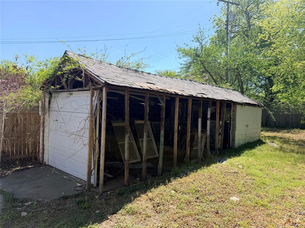 704 NW 28th Street