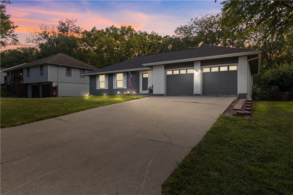 7010 N Wheaton Avenue